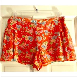 Free People-Size 8 Coral & Floral Shorts🌸🌺🌼